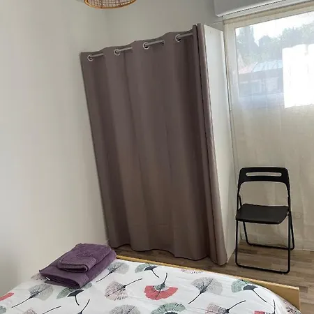 Maison Fleurs De Lys, Climatisee, Wifi Et Parking Privee Gratuit, Lave-linge, Giverny Ferienhaus